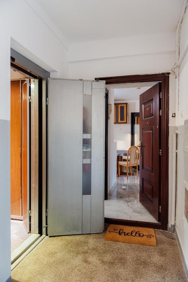 Promenada Old Town Apartment Bucharest Exterior photo